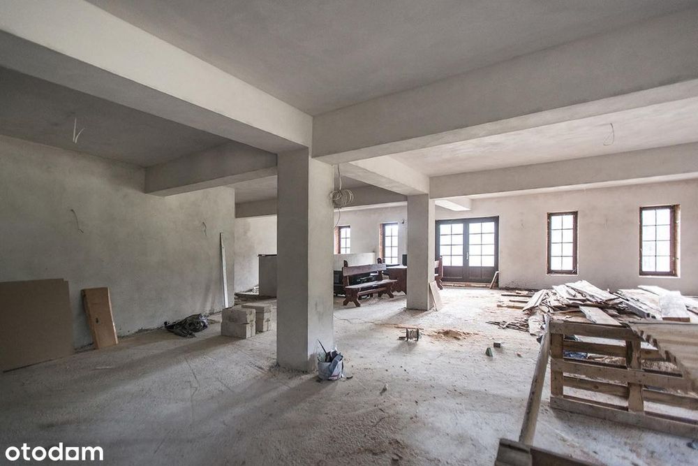 Posiadłość w Bieszczadch / 6 ha/ Dom, stajnia, stawy/ 4 305 000