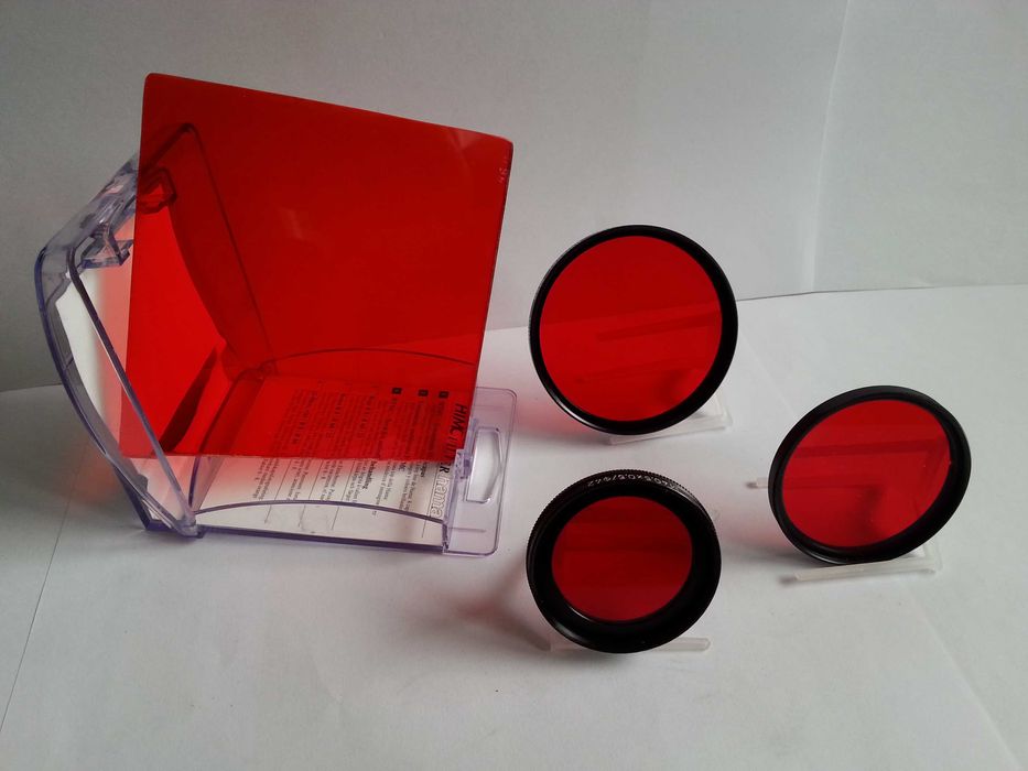 Filtry czerwone do fotografii czarno-białej