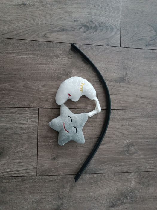 Leżaczek Bujaczek z wkładką Moby-system Lily