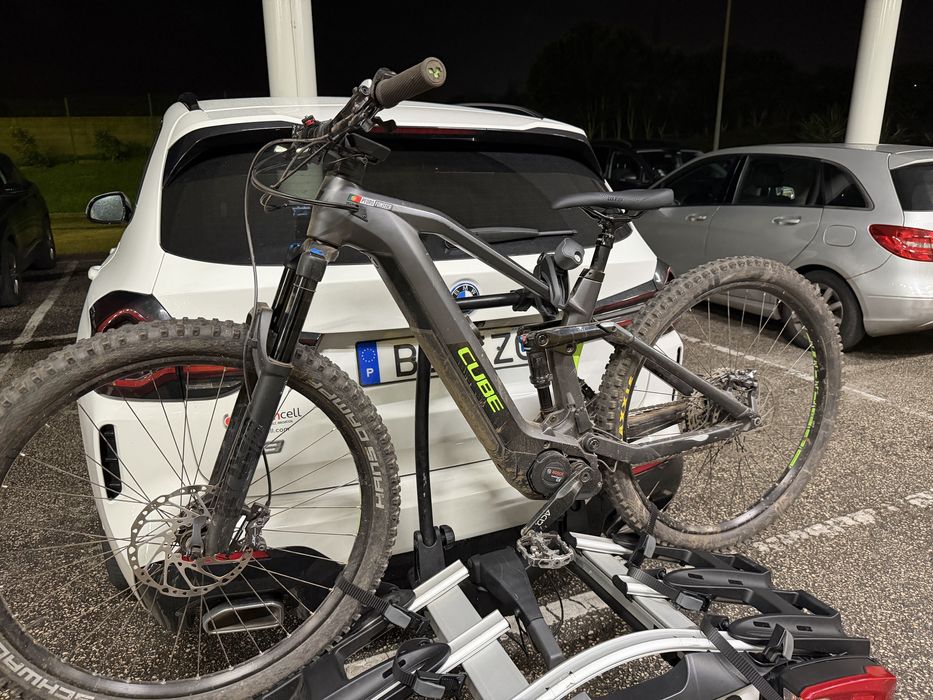 Bicicleta eltrética Cube Stereo Hybrid 140 HPC race