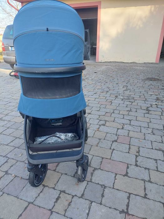 Продам каляску Carello Ultima 2в1