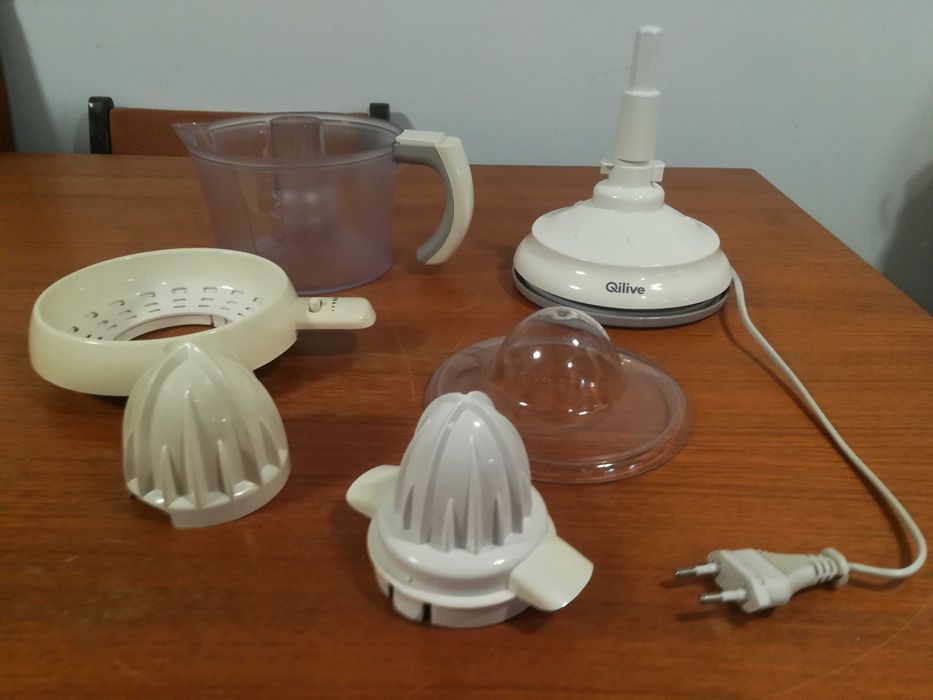 Elektryczna wyciskarka do cytrusów Qilive Q 5646