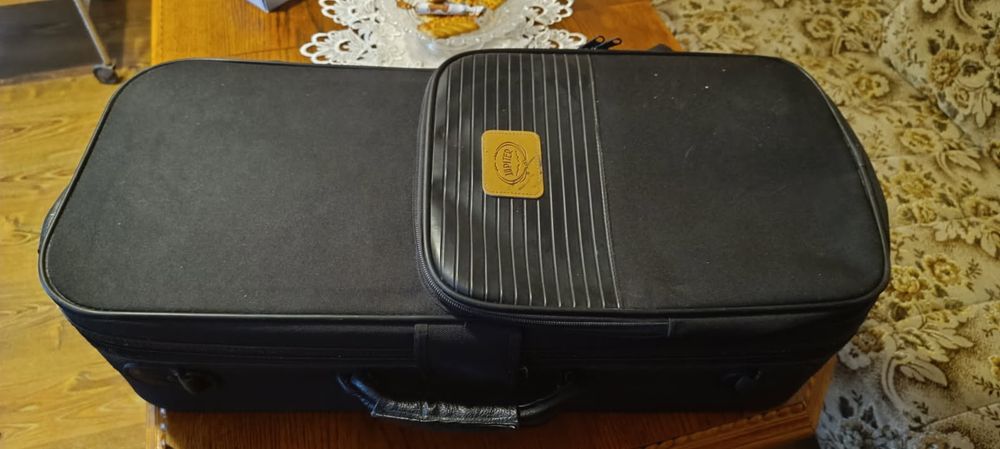 Saksofon altowy jupiter JAS 769-767 plus akcesoria