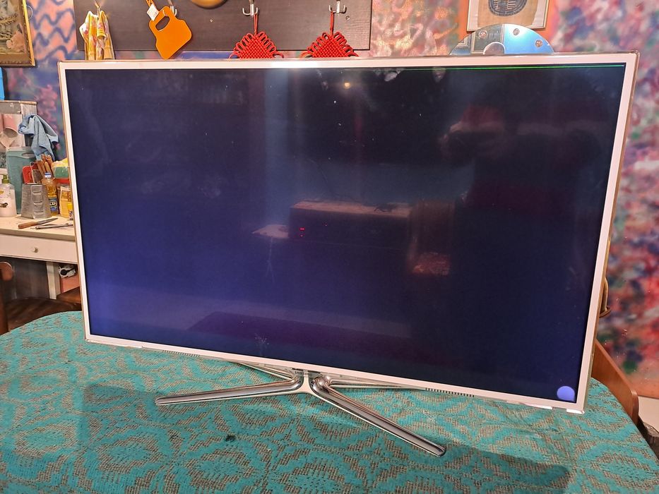 Samsung   UE 50ES6710S     50  дюймов