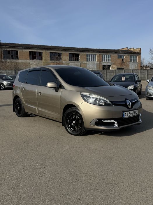 Renault Grand Scenic 2014