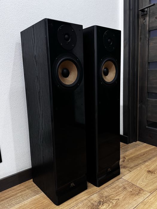 Kolumny acoustic reserch millenium 100