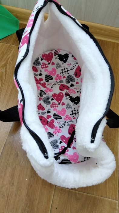 Продам переноску для собак котов