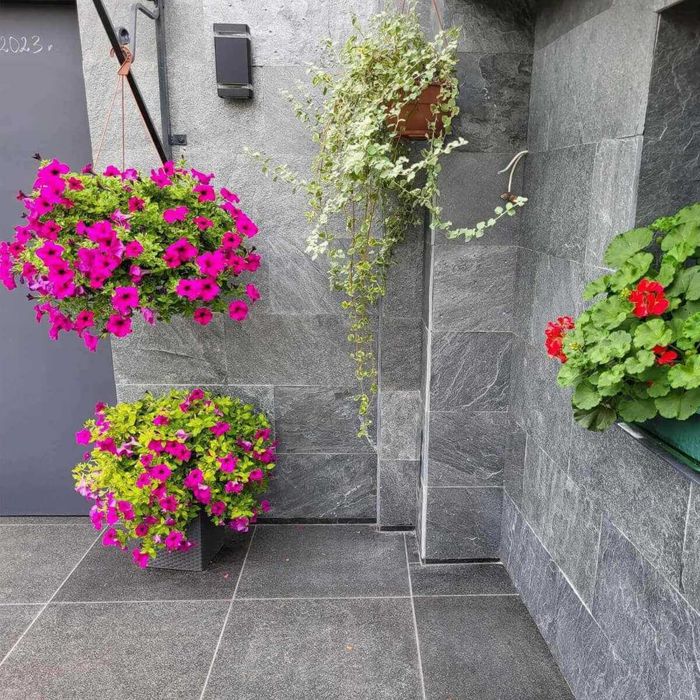 Płytki kamienne Silver Grey 60x30 kamień naturalny na elewację .