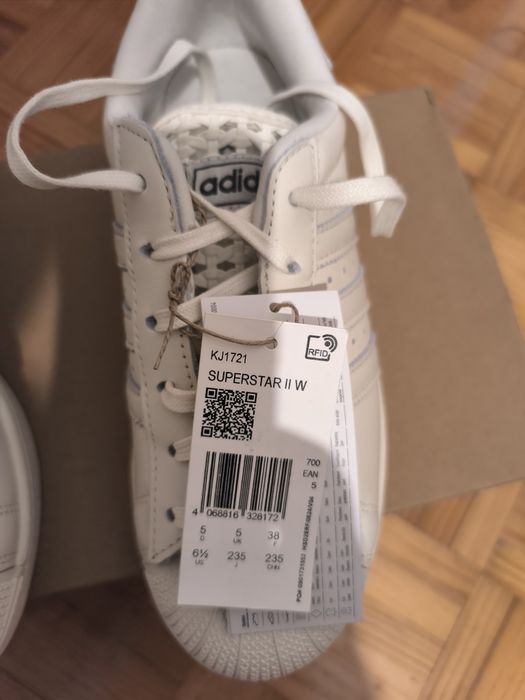Ténis Adidas Superstar Off White