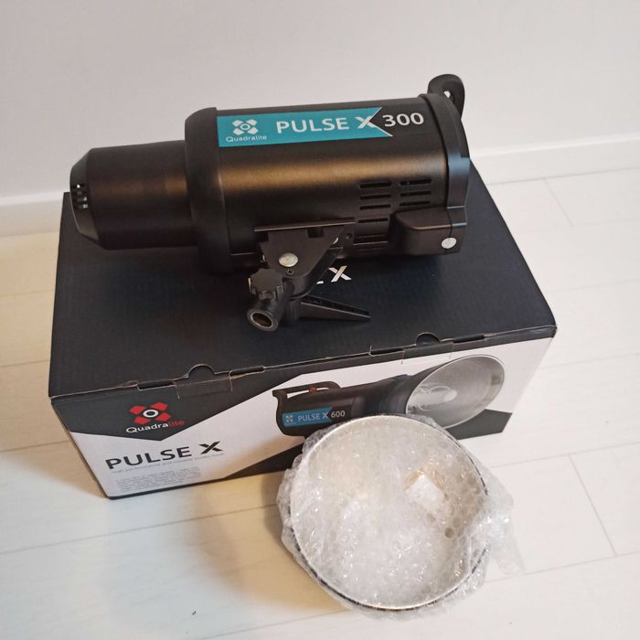 lampa studyjna x300 Pulse