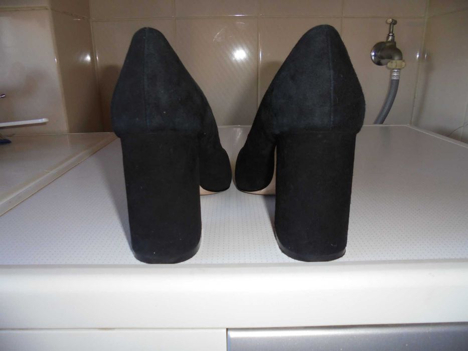 sapatos de mulher cor pretos