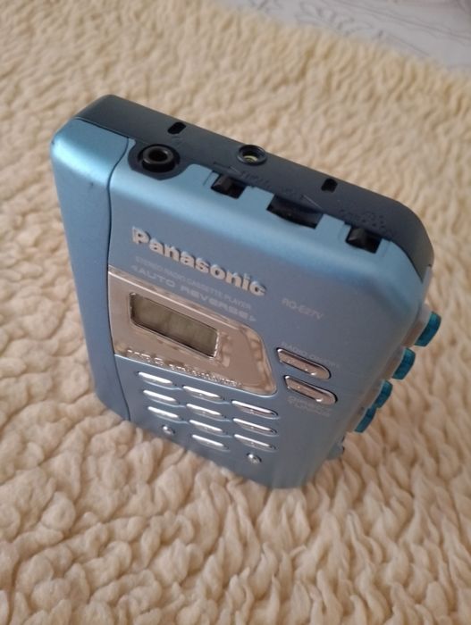 Walkman Panasonic model RQ-E27V