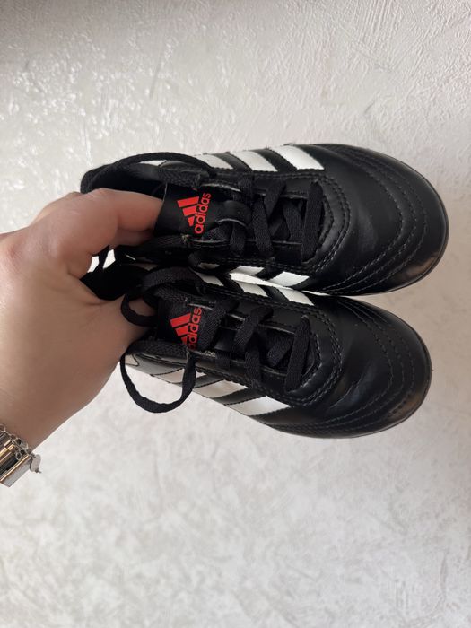 Бутси adidas розмір 28