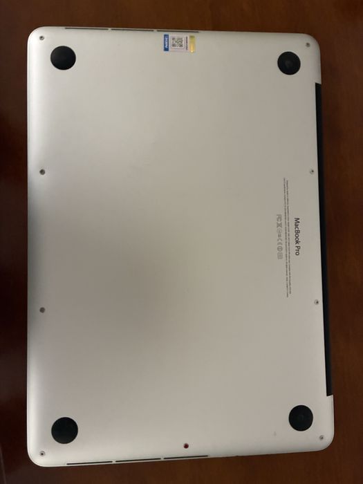 Apple Macbook Pro A1425