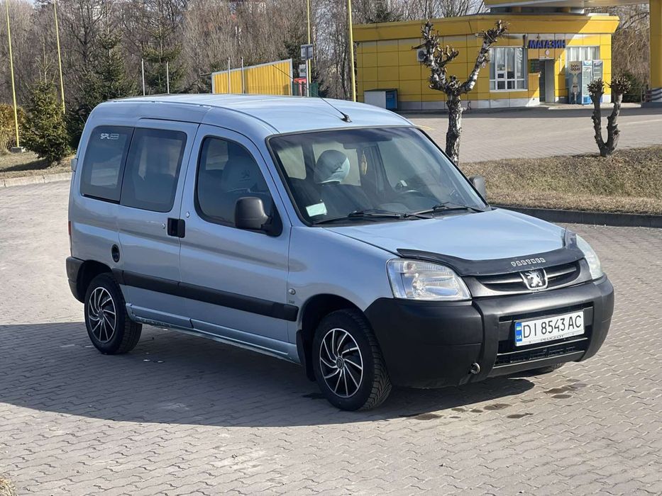 Продам пежо Партнер