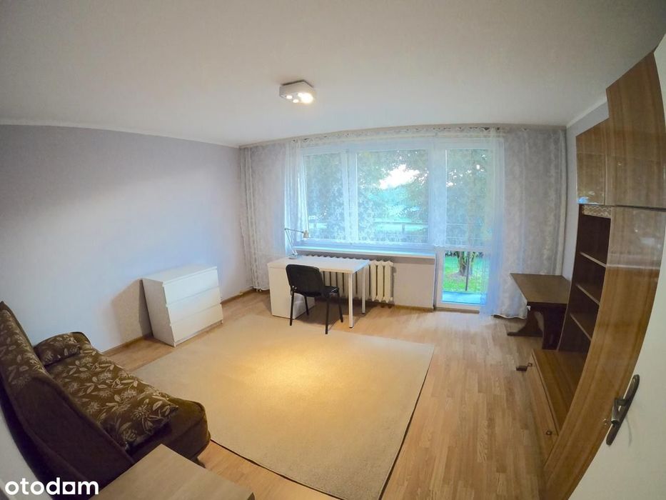 Pokój dla studentki do wynajęcia w mieszkaniu 86m2 w Sosnowcu