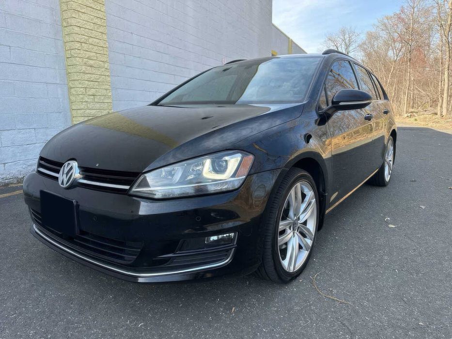 Volkswagen Golf SportWagen TDI SE      2015