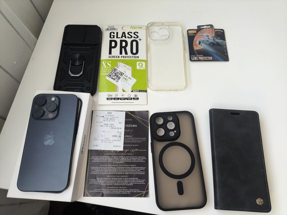 iPhone 15 pro jak nowy