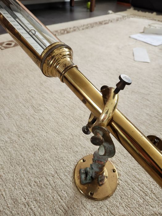 Barómetro de navio vintage