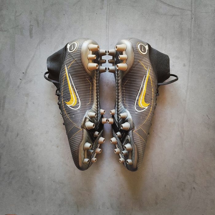 Nowe korki Nike Mercurial Superfly VIII Elite AG 45