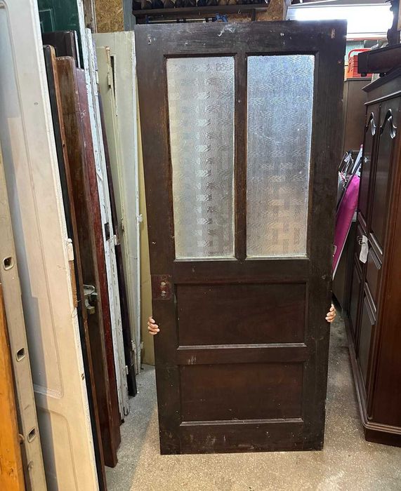 Portas antigas em madeira exotica aptas a serem usadas