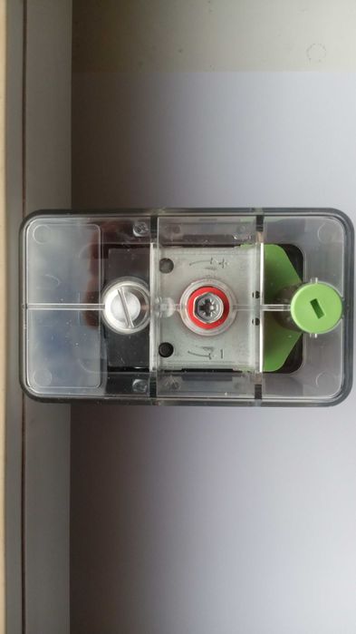 Механическое реле давления от 3,5 до 25 бар ( датчик тиску ) XMAV25L2135 Telemecanique