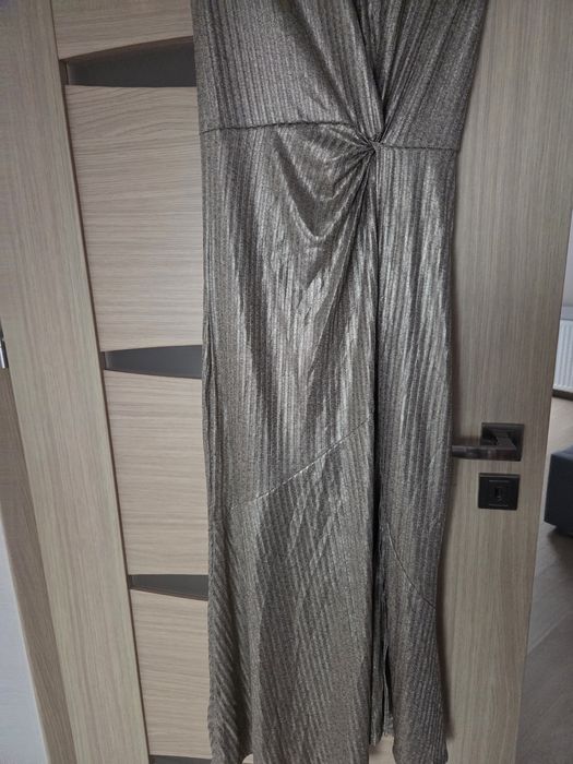 Sukienka wieczorowa Mango roz. S
