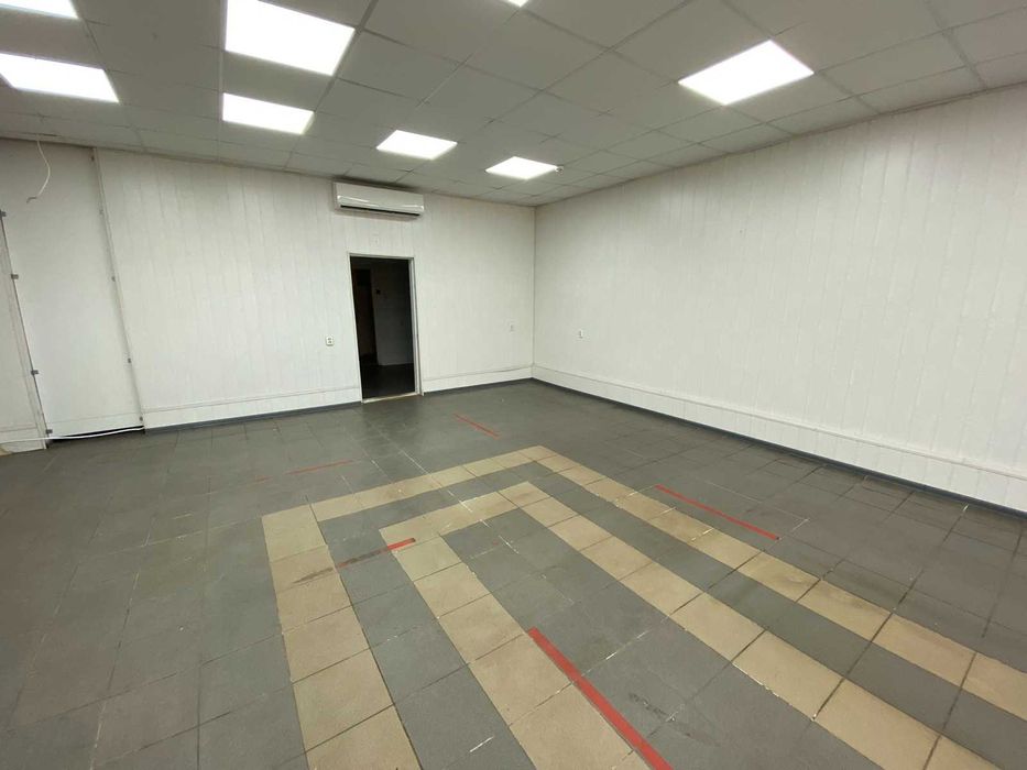 Здам комерційне приміщення на привокзальній площі!