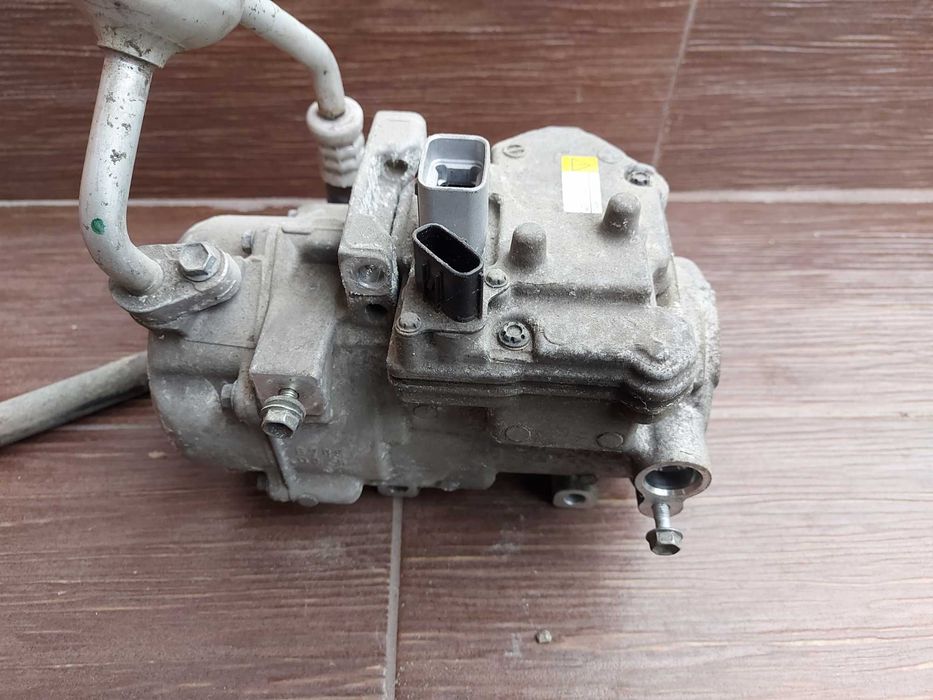 Sprężarka kompresor klimatyzacji Lexus RX 450H IV ES27C 0422.00-0464