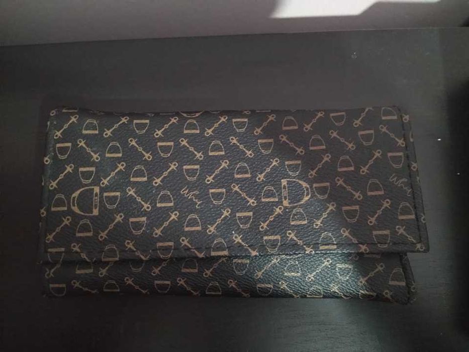 Porta moedas novos s/etiqueta