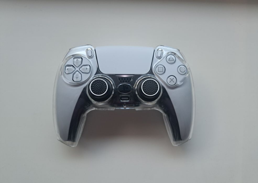 Чохол-кейс пластиковий прозорий для DualSense Sony PlayStation 5