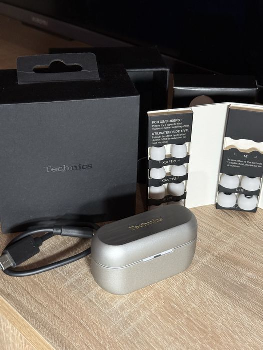 Навушники Technics EAH-AZ80