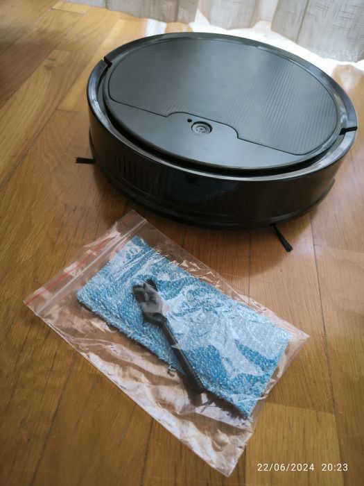 Robot aspirador novo