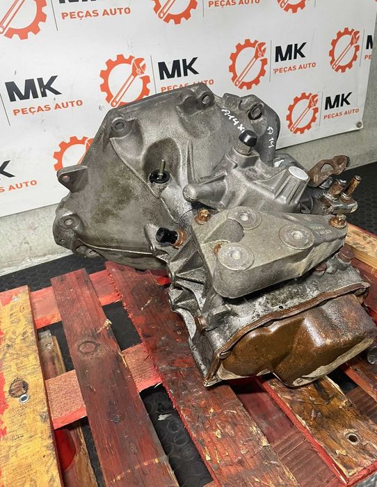 Caixa de velocidades Opel Corsa D/Astra/Meriva 1.4i (A14XER)