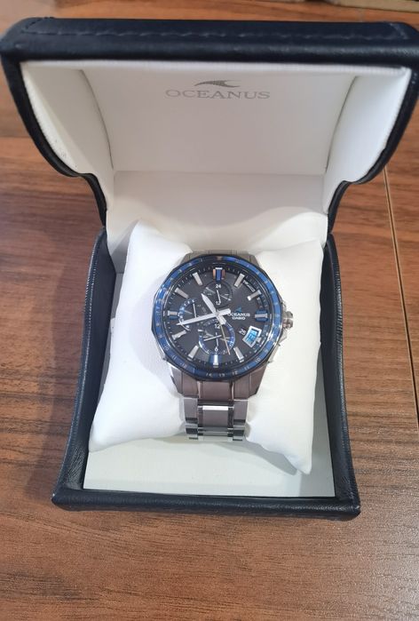 Casio Oceanus OCW-G2000 1AJF GPS Bluetooth Radio Control