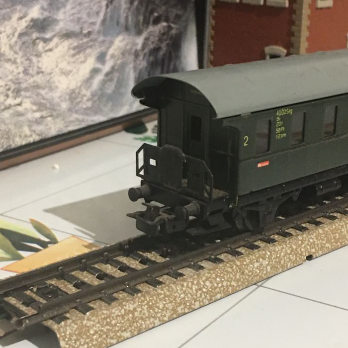 Wagonik Marklin pasażersji w skali H0