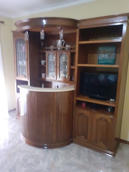 Movel bar cor castanho