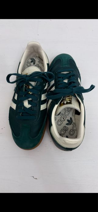 adidas verde e bege