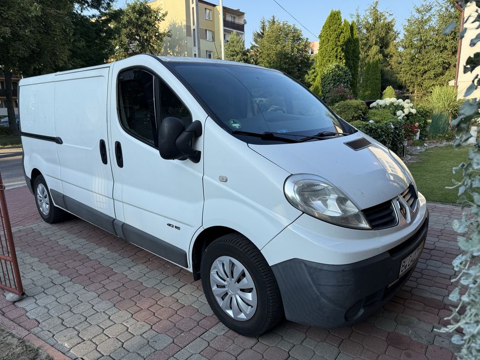 Renault trafic long 2.0 115km