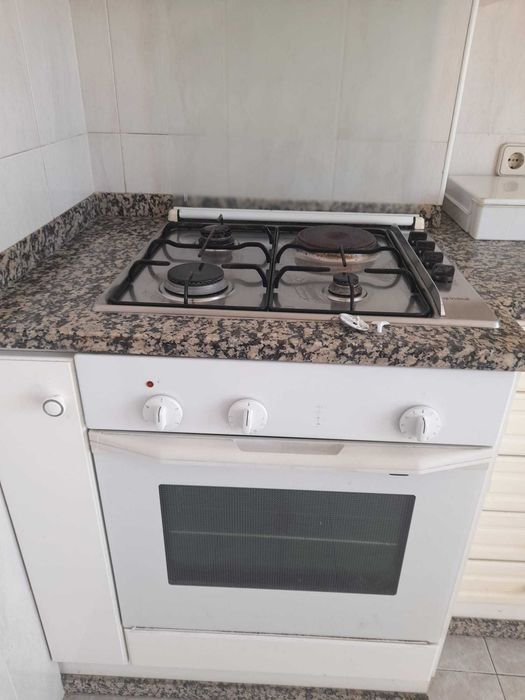 Forno electrico e placa a gás
