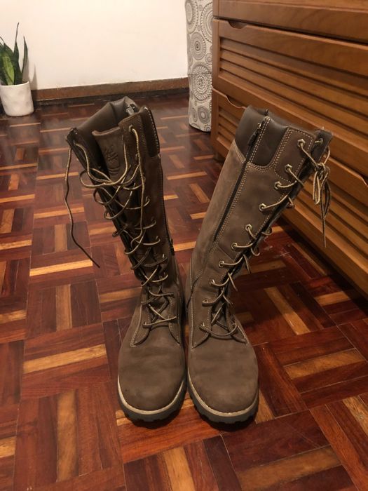 Botas timberland cano alto castanhas escuras usadas 2 x