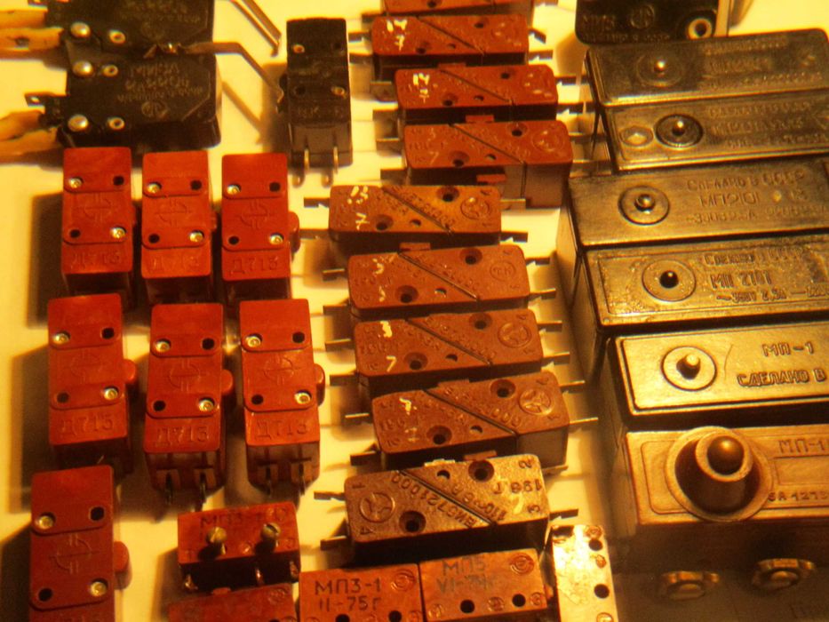 Электроника, Концевики. Индикаторная, цифры, неон лампа ИН-1, Микрики