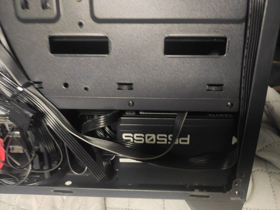 Komputer stacjonarny Gamingowy AMD Ryzen 5