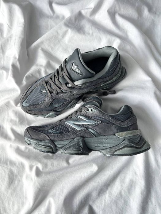 New Balance 9060 Gray