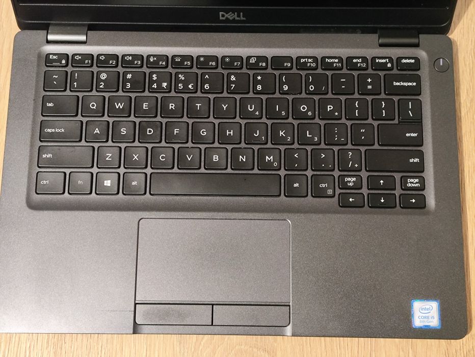 Laptop biznesowy / ultrabook Dell Latitude 5300 13,3" FullHD USB C