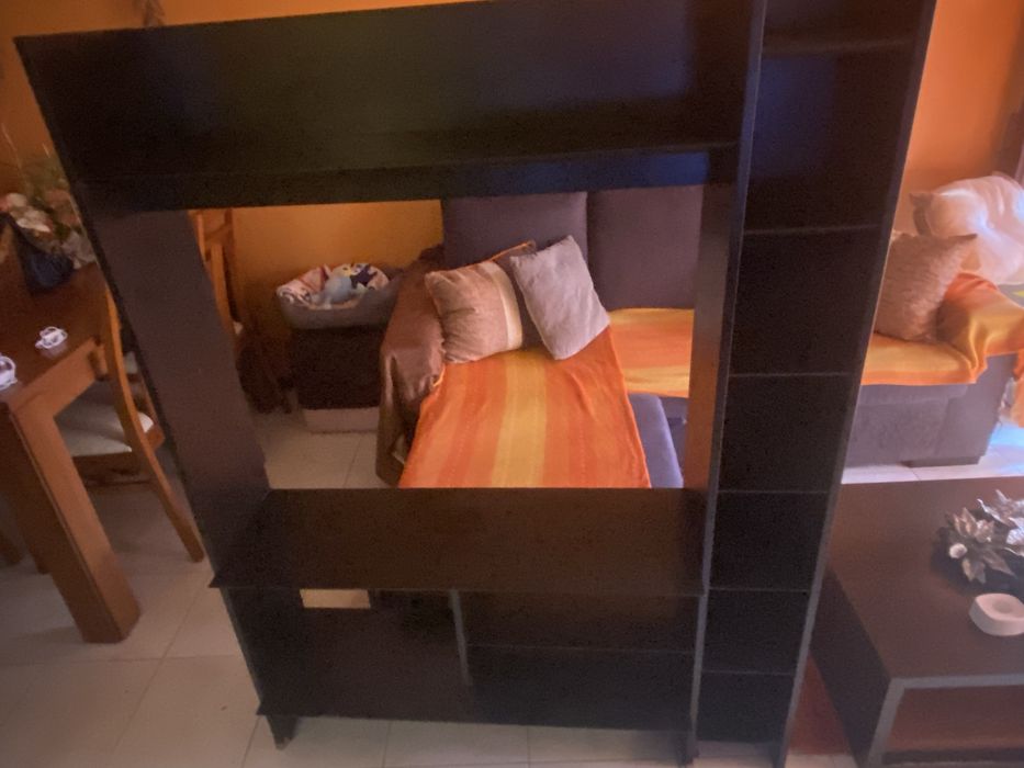 Estante para TV com arrumaçao