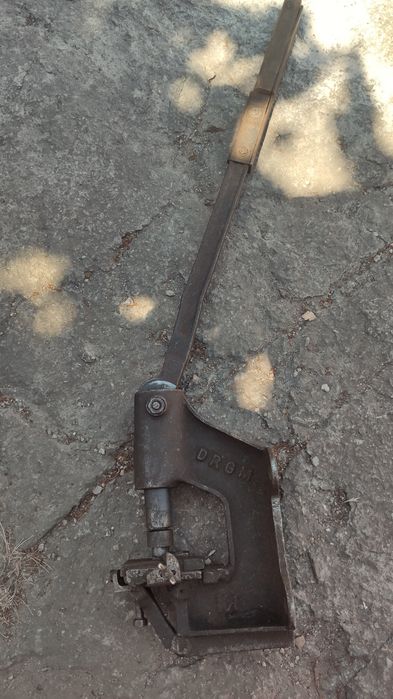 Ручний прес DRGM K1