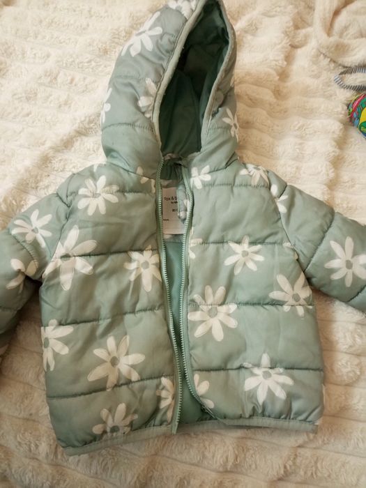 Куртка для дівчаток 80 розмір обмін на вологі серветки
