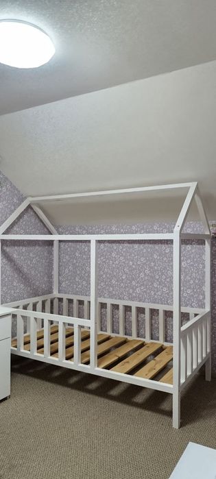 Продам детскую кровать