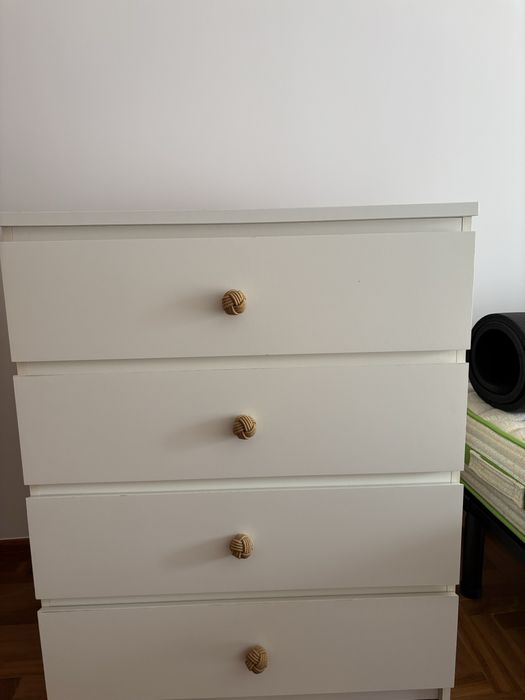 Comoda branca  ikea